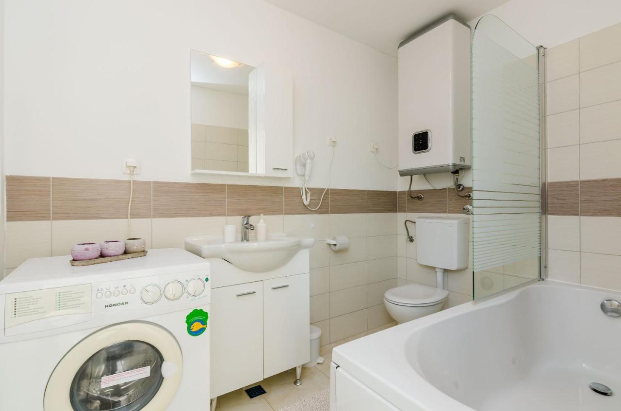 Apartment Maurora Zaton  Buitenkant foto